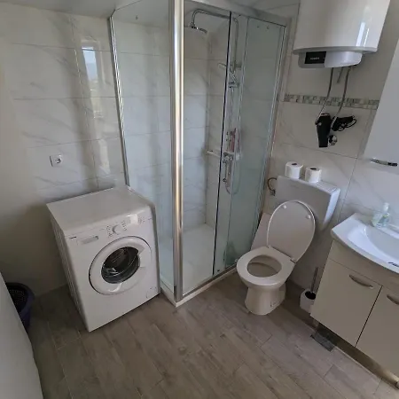 Angel Sky 아파트 Drniš